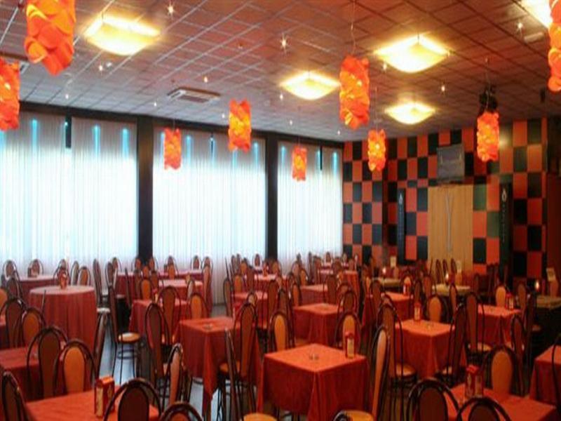 Hotel Las Yucas Atarfe Εξωτερικό φωτογραφία