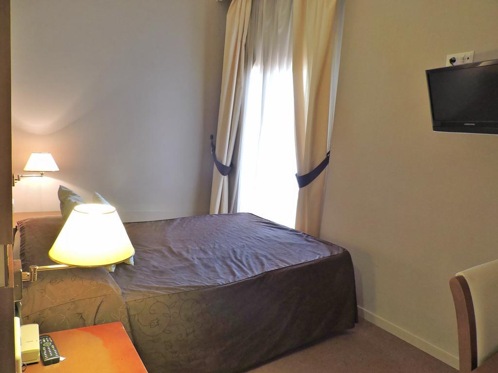 Hotel Las Yucas Atarfe Εξωτερικό φωτογραφία