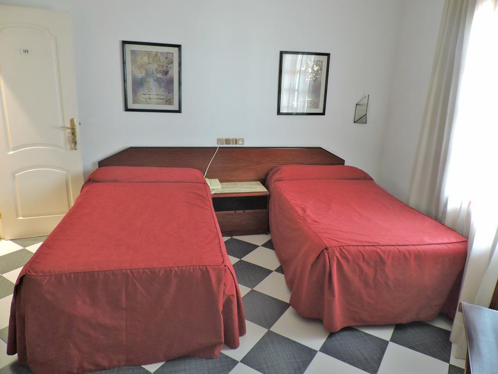 Hotel Las Yucas Atarfe Εξωτερικό φωτογραφία